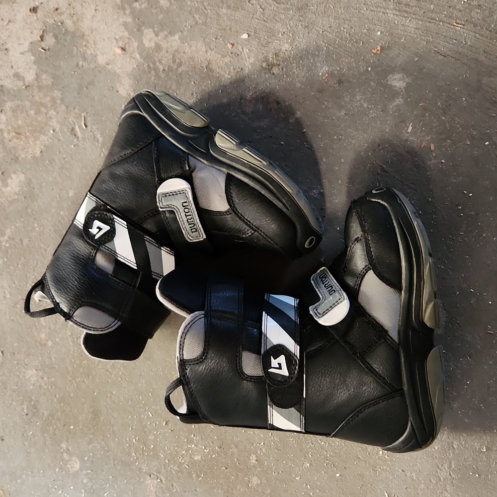 Burton snowboard boots